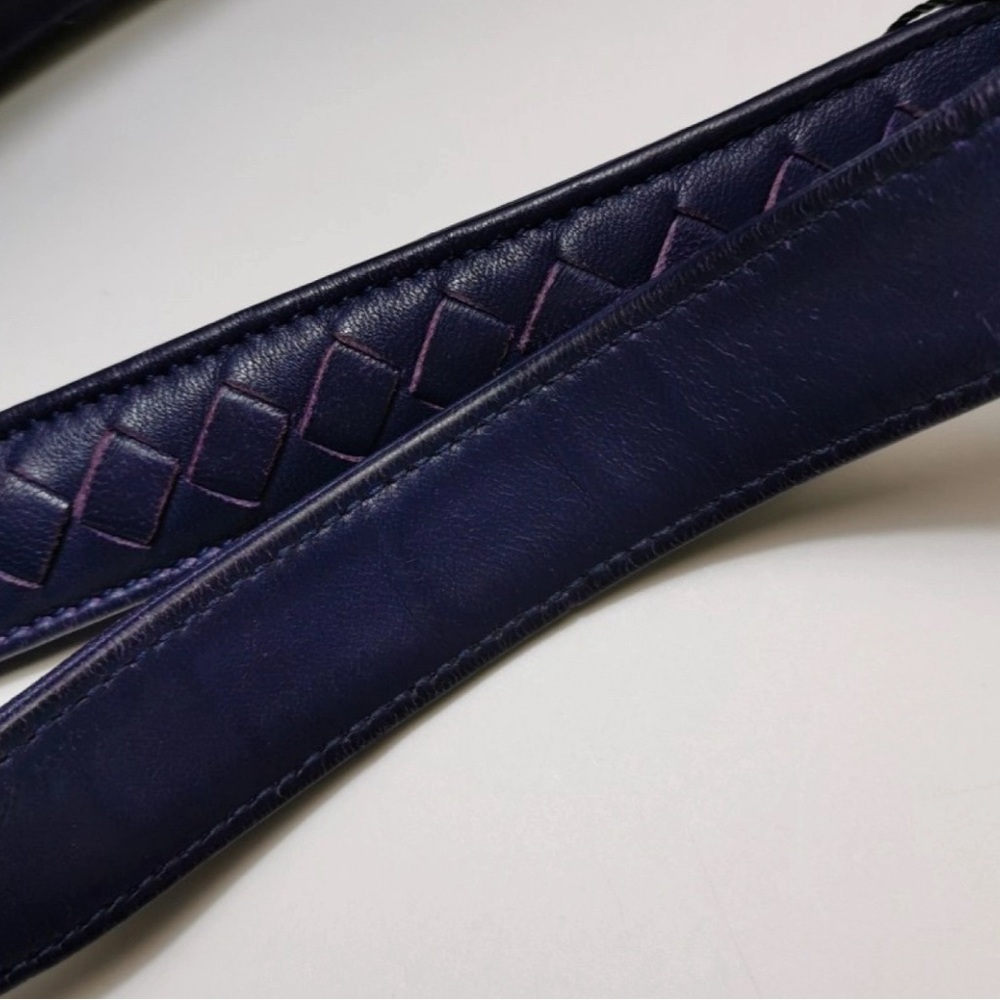 Bottega Veneta Intrecciato Woven Leather Shoulder Bag in Purple - Picture 9 of 16